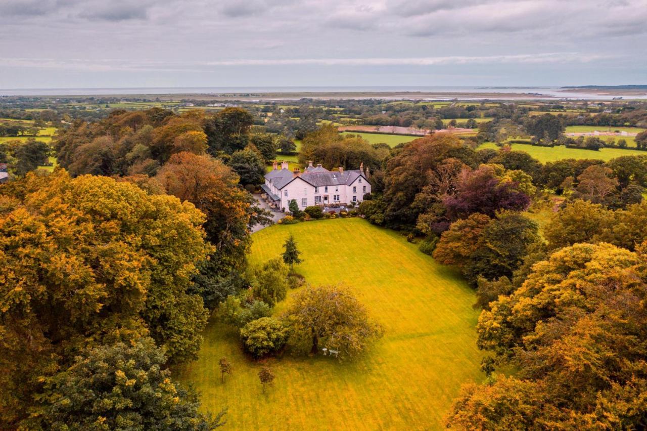 Plas Dinas
