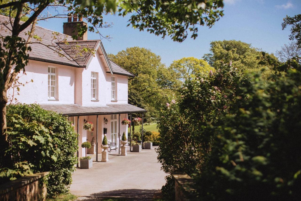Plas Dinas Caernarfon